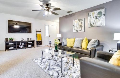 Ventura House | Orlando Vacation Rental with Yard and Pool Access