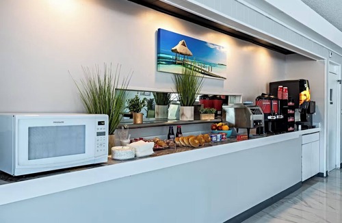 Altamonte Springs Hotel | Palm Tree Inn Altamonte Springs Orlando