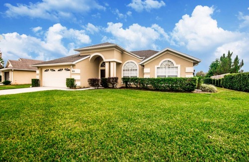 Sunridge Woods Villa | Picture Renting this Beautiful Villa with Lake Views, Sunridge Woods Resort, Villa Orlando 1506