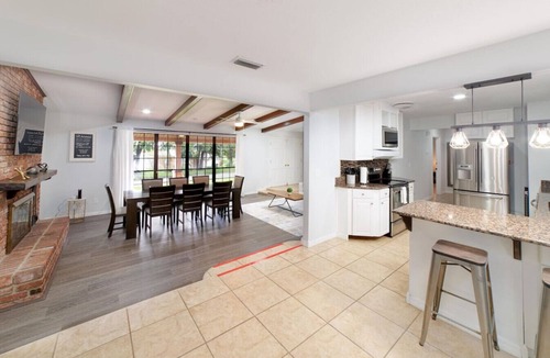 Orlando House | Pool & Lakeview home/3 Min Universal/15min Disney
