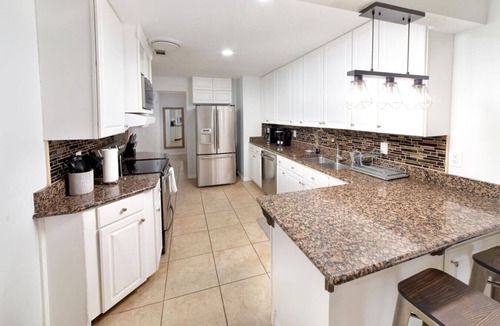 Orlando House | Pool & Lakeview home/3 Min Universal/15min Disney