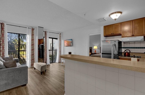 Southwest Orlando Resort | Premium Condos near Universal Studios