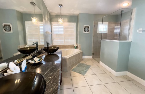 Buena Ventura Lakes House | Private Pool Close to Lake Nona