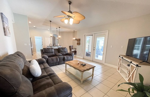 Buena Ventura Lakes House | Private Pool Close to Lake Nona