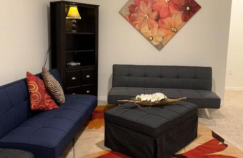 Loughman House | PRIVATE RESIDENCE RELAX AND COMFORT KING room