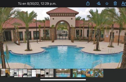 Loughman House | PRIVATE RESIDENCE RELAX AND COMFORT KING room