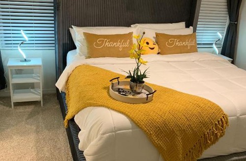 Loughman House | PRIVATE RESIDENCE RELAX AND COMFORT KING room