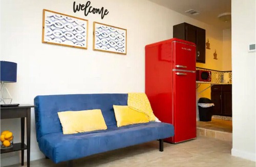 Oak Ridge House | Renovated studio/8min Universal/15 Disney/10 Dtown