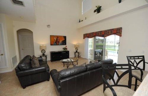 Cumbrian Lakes House | Ruby-rose Retreat