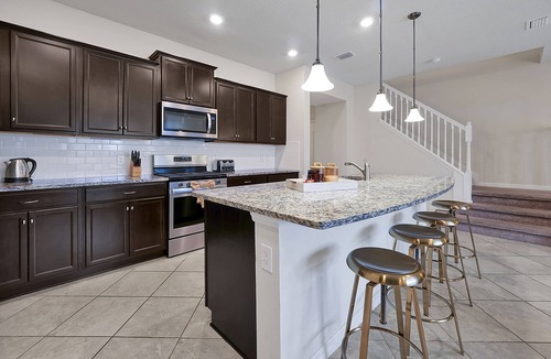 Loughman House | Soltera Resort w/Lazy River & Private Pool,Min 2 Disney