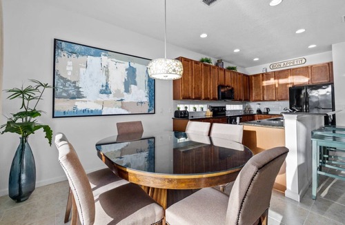 Loughman House | Solterra Sunscape Villa at Allevo Homes