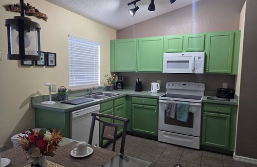 Clear Creek Villa | Spacious Orlando south facing pool villa close to Walt Disney World