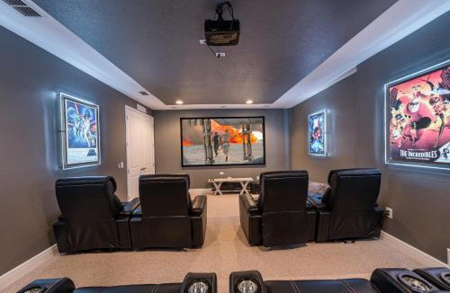West Kissimmee House | Spectacular Home With Theater, Theme Rooms Near Disney With Waterpark & Resort Access At Encore Resort - 7734Gr