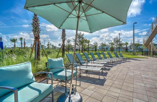Kissimmee House | Storey Lake 18014