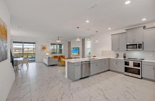 Kissimmee House | Storey Lake 9 BR Villa With Game Room
