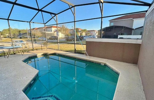 Bellavida House | Stunning 4 Bedroom w/ Pool Close to Disney 4562