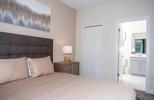 Kissimmee House | Stunning 8 Bd w/Pool Close to Disney 2887