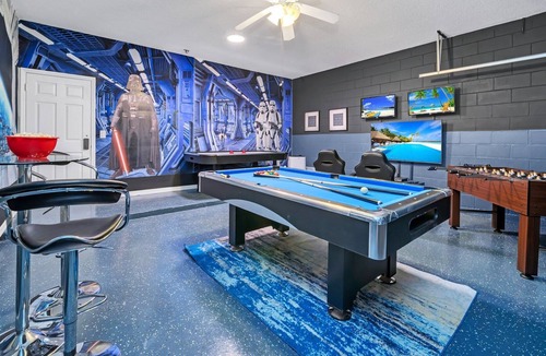 Loughman House | Stunning Sweeping views w/ fantastic game room