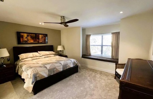 Ventura House | Stunning Ventura Condo
