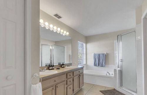 Sunridge Woods House | Sunridge Woods Escape