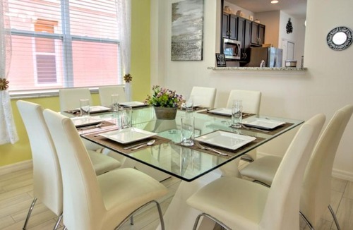 Loughman House | The Stirling Luxury Solterra Vacation Home