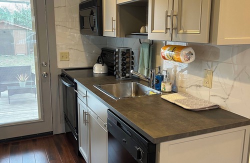 Orlovista House | Tiny Cottage 15 min from Universal Sleeps 6