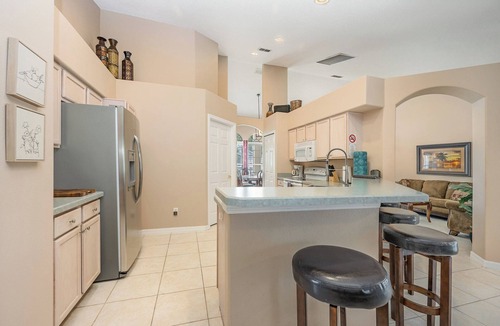 Orange Tree House | Treat Yourself, Luxury Pool & Spa Private Home 16147