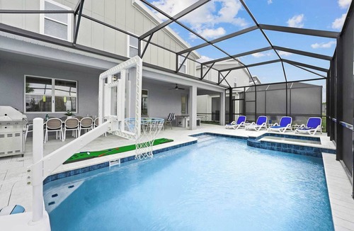 Florida Center House | Unbelievable Utopia | Centrally located home w/undersea theme BR, pool, theater