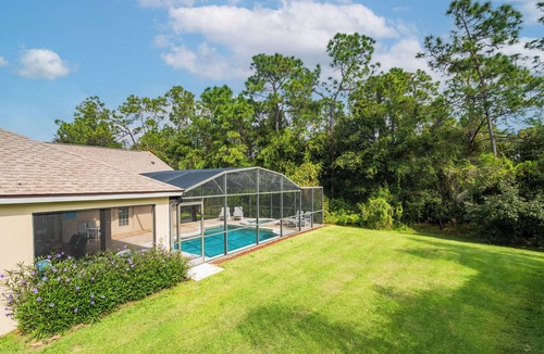 Orange Tree House | Unoverlooked with Peaceful Conservation views | Where amazing memories are made