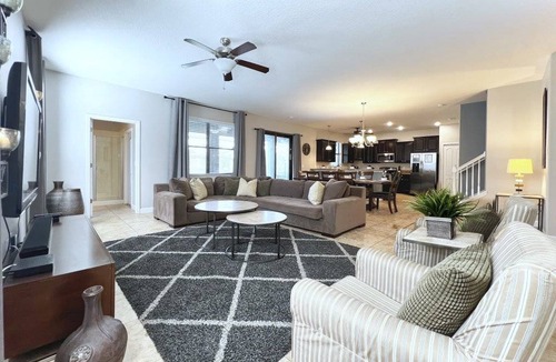 Downtown Orlando House | 322 m² House ∙ 7 bedrooms ∙ 17 guests
