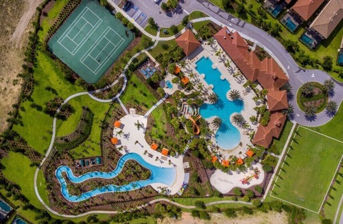 Loughman House | Water Park! Heated Pool + Lazy River + Game Room