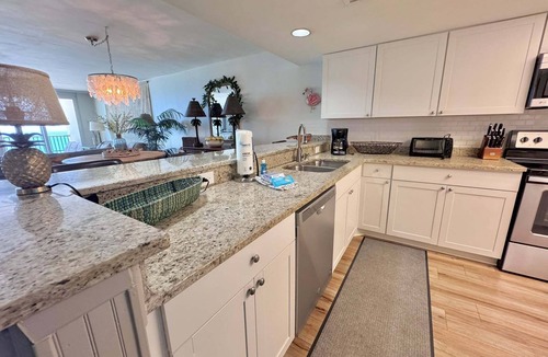 Orange Beach East Condo | Wind Drift