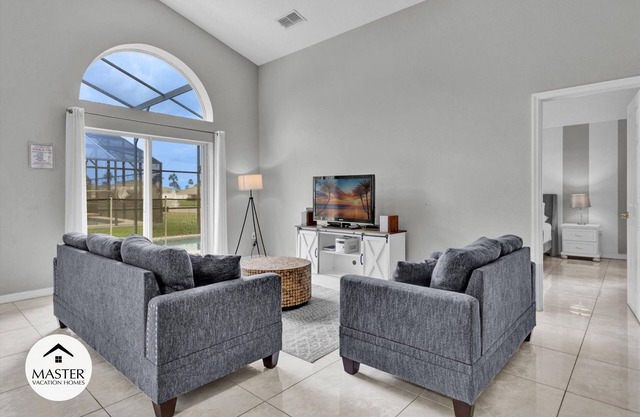 3 Bedrooms / 2 Bathrooms / Cumbrian Lakes (4695 CL)