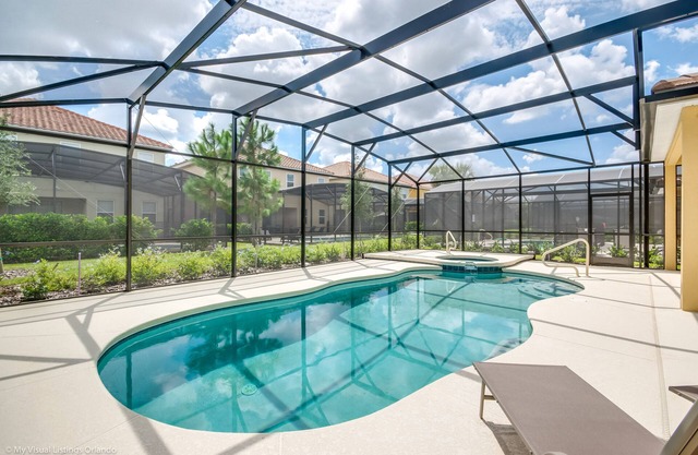 Beautiful Home w/Private Splash Pool in Solterra Resort!