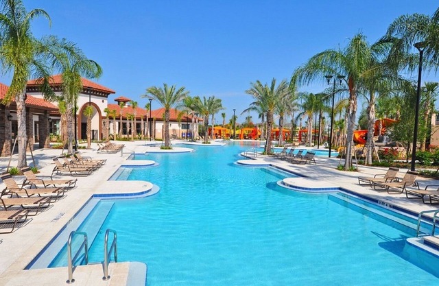Fabulous 10 Bed Game Room Spa Pool Home Solterra Resort