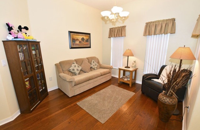 Lovely Lakeside 4 Bed Pool Home at Villa Sol - 3125