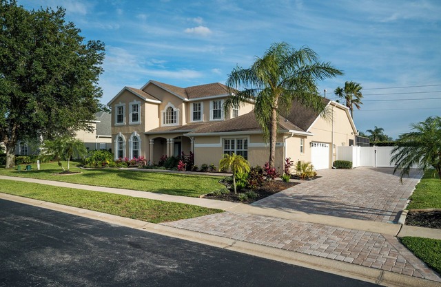 Luxury Villa! Fun in the Sun! Formosa Gardens. Perfect for Families and Golfers