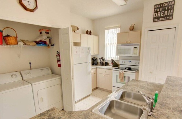 Nice Townhouse near Disney
