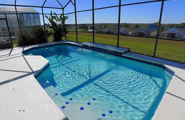 Overlooking the golf course with spacious interior!