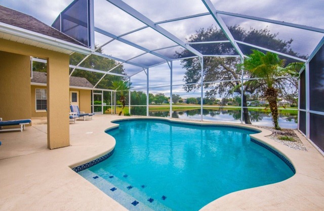 Picture Renting this Beautiful Villa with Lake Views, Sunridge Woods Resort, Villa Orlando 1506