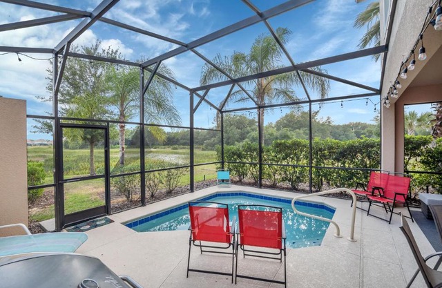 SplashPoolBBQFREE WaterPark 10mi to Disney
