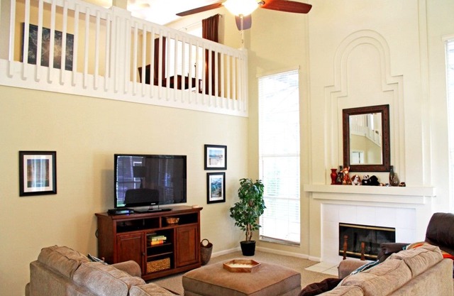 Ventura Cove Holiday Home - Three Bedroom Villa - Villa