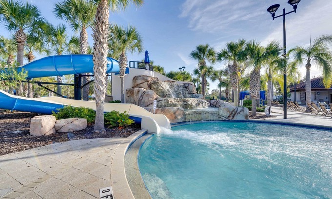 Loughman House | 10 Mi to WDW: Family Home w/Game Room & Pool!