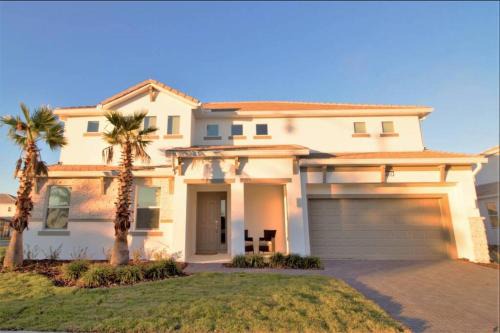 Kissimmee House | 3841 Kalistoga Stylish Villa 7BD Private Pool and Game Room