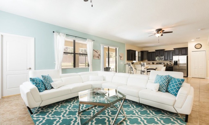 Santa Cruz Villa | Best Disney Champion's Gate - 6 Bedroom 5 Bathroom Pool, Spa & Games Room Home