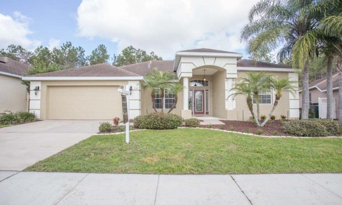 Highlands Reserve Villa | Brighton Villa 732