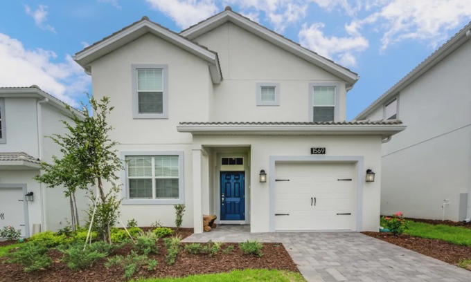 Loughman Villa | Champions Gate 5 Bedroom 5 Bathroom Villa With Private Pool In Gated Community