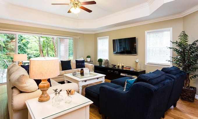 Reunion Condo | Classical Condo with Private Ground Floor Patio at Reunion