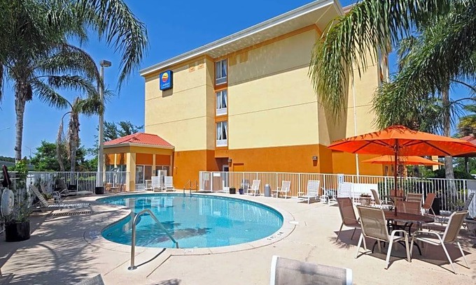 Sanford Hotel | Comfort Inn & Suites Orlando North
