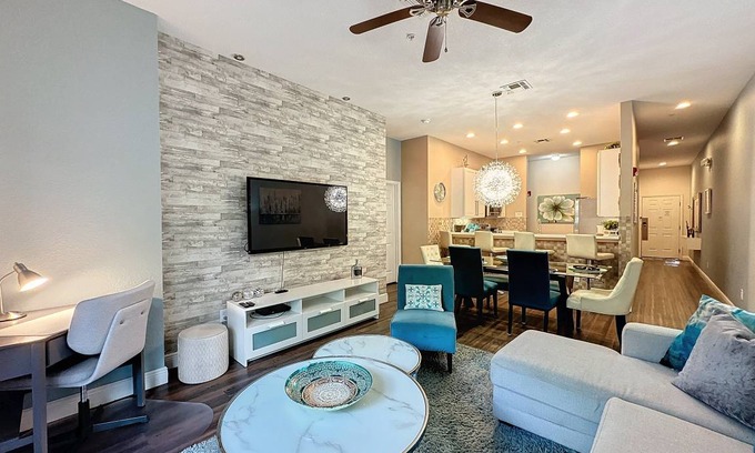 Bahama Bay Condo | Condo ∙ 3 bedrooms ∙ 6 guests